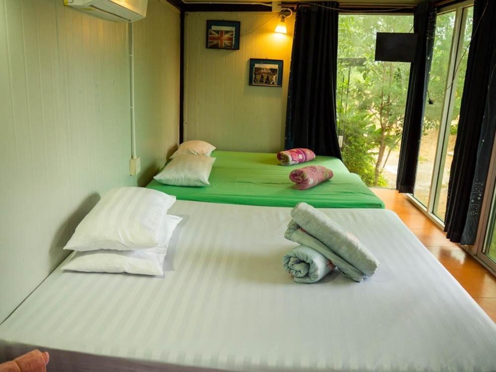 Beach Box Resort At Rimlay Rayong Eksteriør bilde