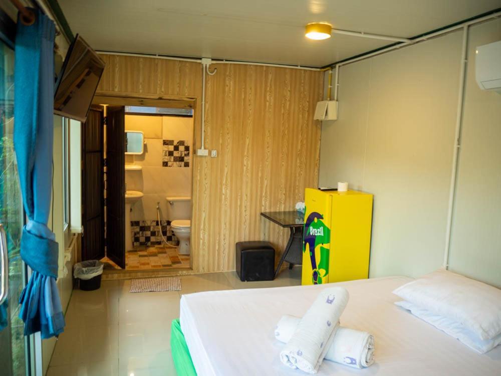 Beach Box Resort At Rimlay Rayong Eksteriør bilde